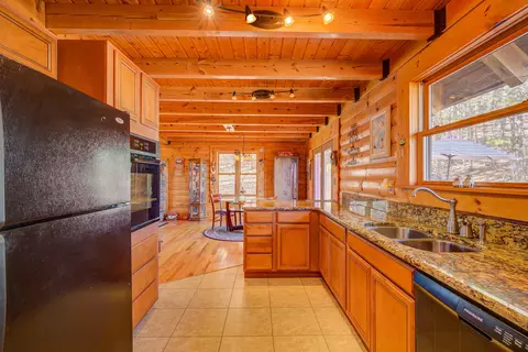 7835 Honeysuckle Rd, Bent Mountain, VA 24059 photo 21