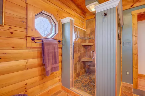 7835 Honeysuckle Rd, Bent Mountain, VA 24059 photo 26