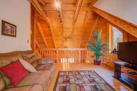 7835 Honeysuckle Rd, Bent Mountain, VA 24059 photo 32
