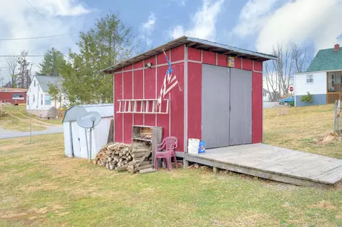 722 Walnut Ave, Pulaski, VA 24301 photo 12