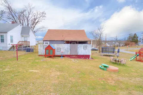 722 Walnut Ave, Pulaski, VA 24301 photo 10