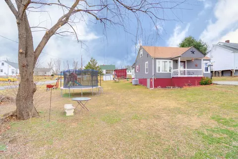 722 Walnut Ave, Pulaski, VA 24301 photo 5