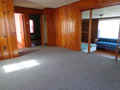 172 Lowe St, Buchanan, VA 24066 photo 9