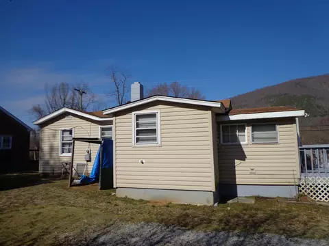 172 Lowe St, Buchanan, VA 24066 photo 47