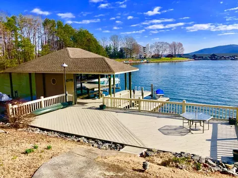 161 Broad Point Ln, Penhook, VA 24137 photo 6