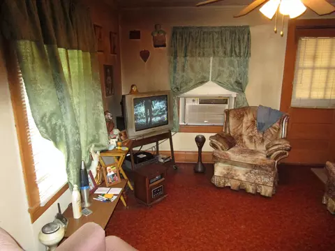 691 Henry Rd, Ferrum, VA 24088 photo 2