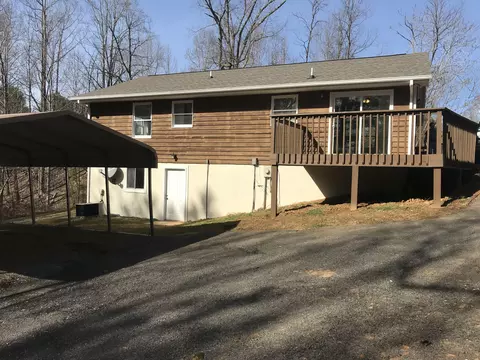 6709 Goodview Rd, Goodview, VA 24095 photo 4
