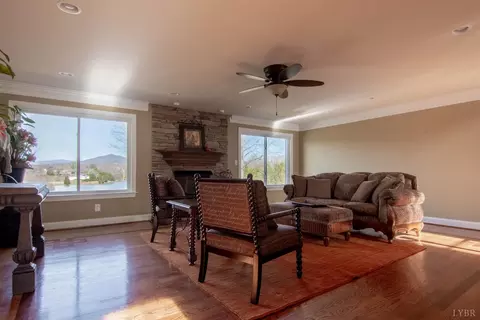 308 Eastwind Dr, Forest, VA 24551 photo 24