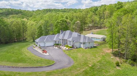 1875 Davis Run, Buchanan, VA 24066 photo 4