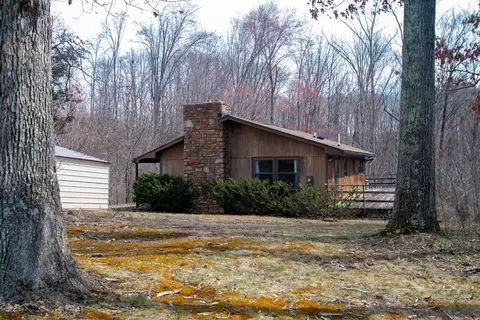 1160 Thrasher Ln, Goodview, VA 24095 photo 3