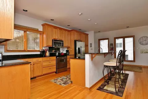 420 Windtree Dr, Moneta, VA 24121 photo 5