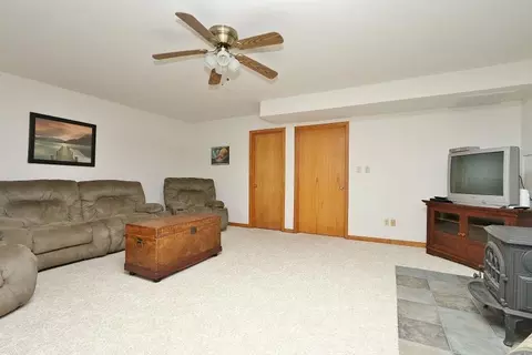 420 Windtree Dr, Moneta, VA 24121 photo 40