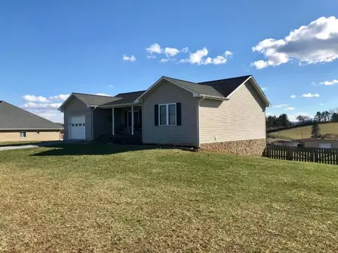 922 Phlegar Hill Rd NE, Floyd, VA 24091 photo 1