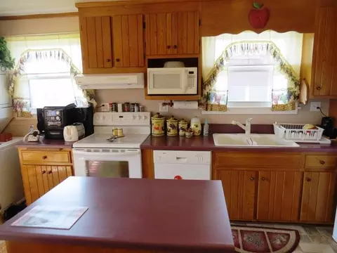 111 Sinclair St, Ridgeway, VA 24148 photo 14
