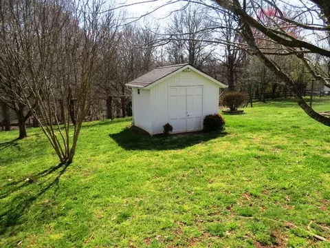 111 Sinclair St, Ridgeway, VA 24148 photo 36