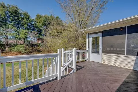 356 Ingal Blvd, Salem, VA 24153 photo 3