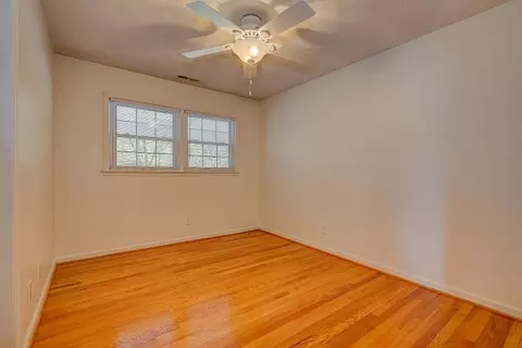 356 Ingal Blvd, Salem, VA 24153 photo 17