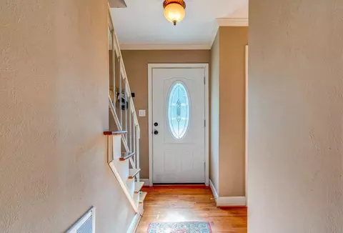 607 Walnut St, Salem, VA 24153 photo 3