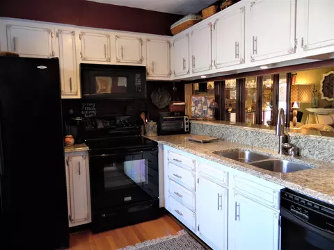 7327 Maple Ct, Roanoke, VA 24018 photo 11