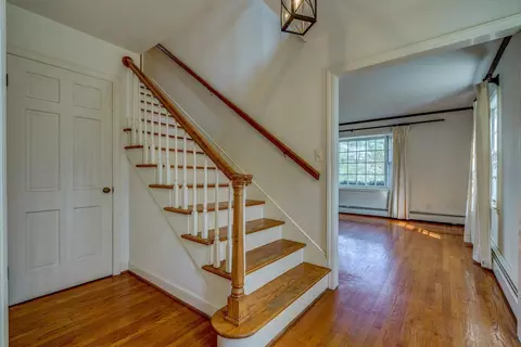 5571 Highfields Rd, Roanoke, VA 24018 photo 3