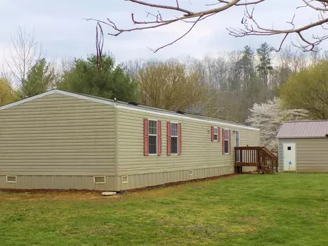 105 Hallies Rd, Covington, VA 24426 photo 7