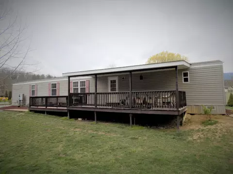 105 Hallies Rd, Covington, VA 24426 photo 6
