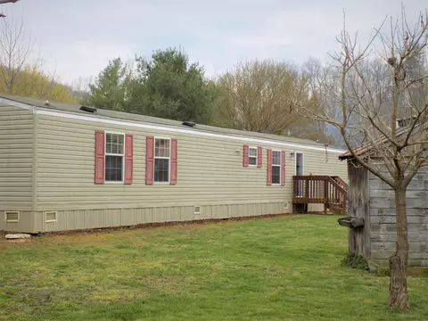105 Hallies Rd, Covington, VA 24426 photo 8