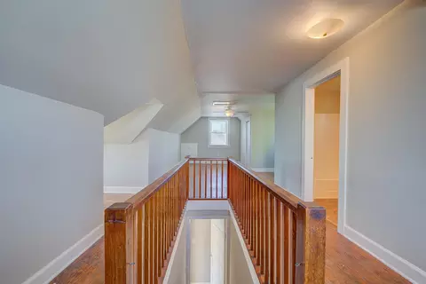 715 E Main St, Bedford, VA 24523 photo 18