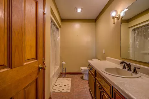 125 Big Bear Run, Vinton, VA 24179 photo 10