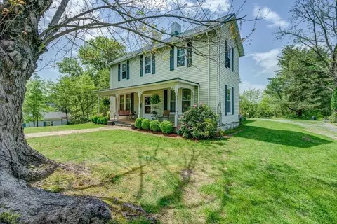65 Spring St, Rocky Mount, VA 24151 photo 3