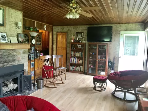 3604 Blue Spring Run Rd, Covington, VA 24426 photo 6