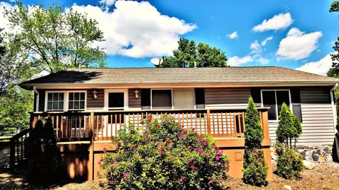 8342 Goodview Rd, Goodview, VA 24095 photo 7