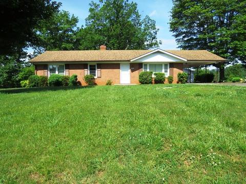 392 Patsy Ave, Collinsville, VA 24078 photo 2