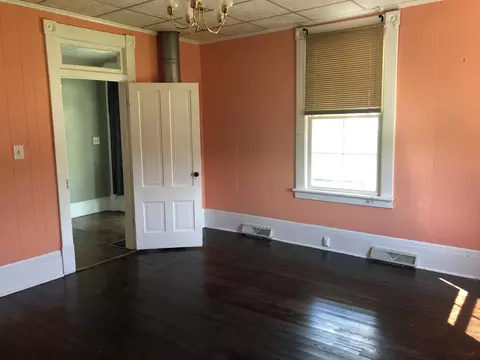 443 2nd St, Buchanan, VA 24066 photo 12