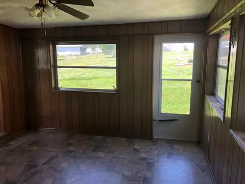 443 2nd St, Buchanan, VA 24066 photo 21