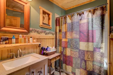 210 Pine View Ln, Stuart, VA 24171 photo 25