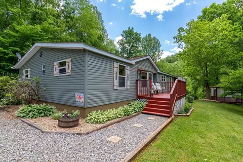 210 Pine View Ln, Stuart, VA 24171 photo 1