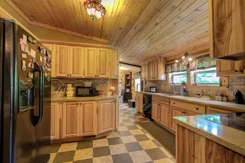 210 Pine View Ln, Stuart, VA 24171 photo 11