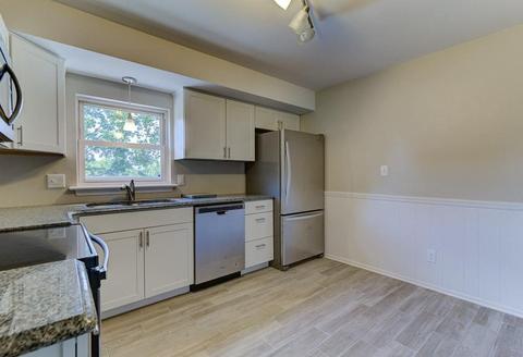 643 E Augusta Ave, Vinton, VA 24179 photo 8