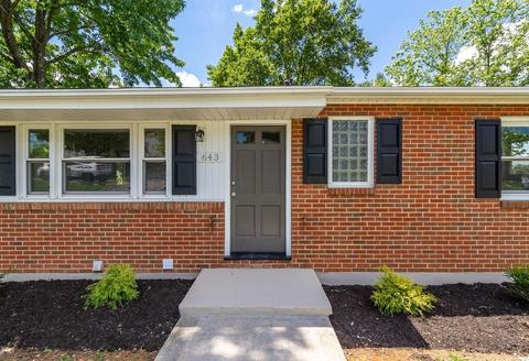 643 E Augusta Ave, Vinton, VA 24179 photo 2