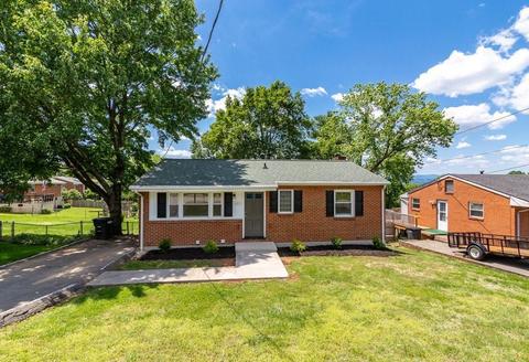 643 E Augusta Ave, Vinton, VA 24179 photo 1