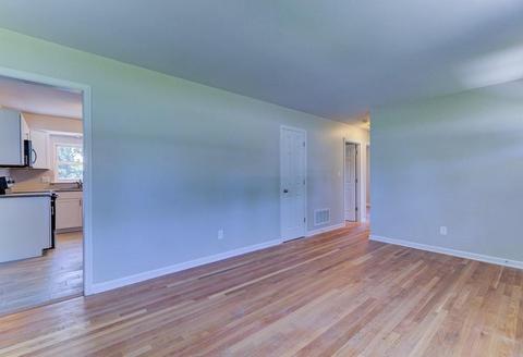 643 E Augusta Ave, Vinton, VA 24179 photo 6