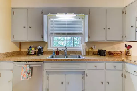 226 Arthur Cir, Ferrum, VA 24088 photo 14