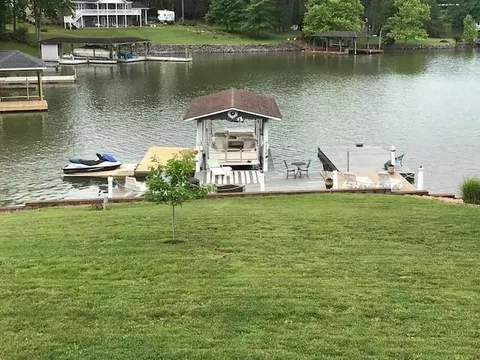 313 Emerald Pointe, Penhook, VA 24137 photo 12