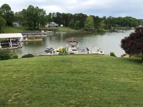 313 Emerald Pointe, Penhook, VA 24137 photo 10
