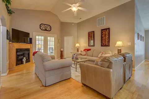 4248 Daugherty Rd, Salem, VA 24153 photo 5