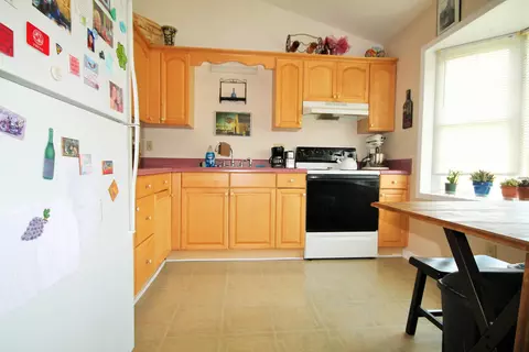 1360 Rose Ave SE, Roanoke, VA 24014 photo 2