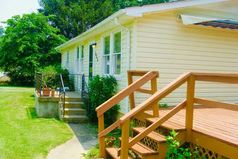 307 Second Ave, Clifton Forge, VA 24422 photo 3
