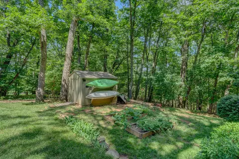 107 View Dr, Goodview, VA 24095 photo 40