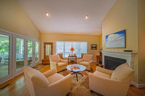 235 Milestone Ln, Penhook, VA 24137 photo 9